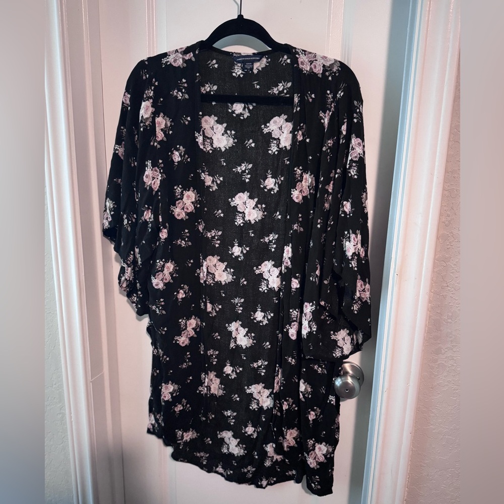American Eagle Outfitters Black Floral Cardigan